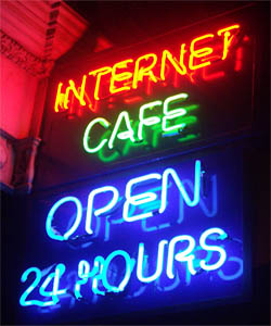 24 hour Internet Cafe - Internet Addiction