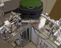 Thermal ionization mass spectrometer