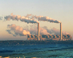 a coal power plant produces gas and smoke